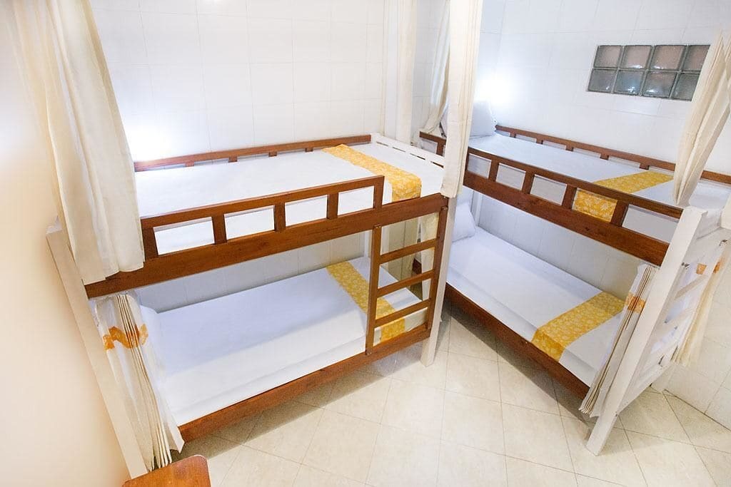 Liem Heritage Hostel Yogyakarta Bagian luar foto