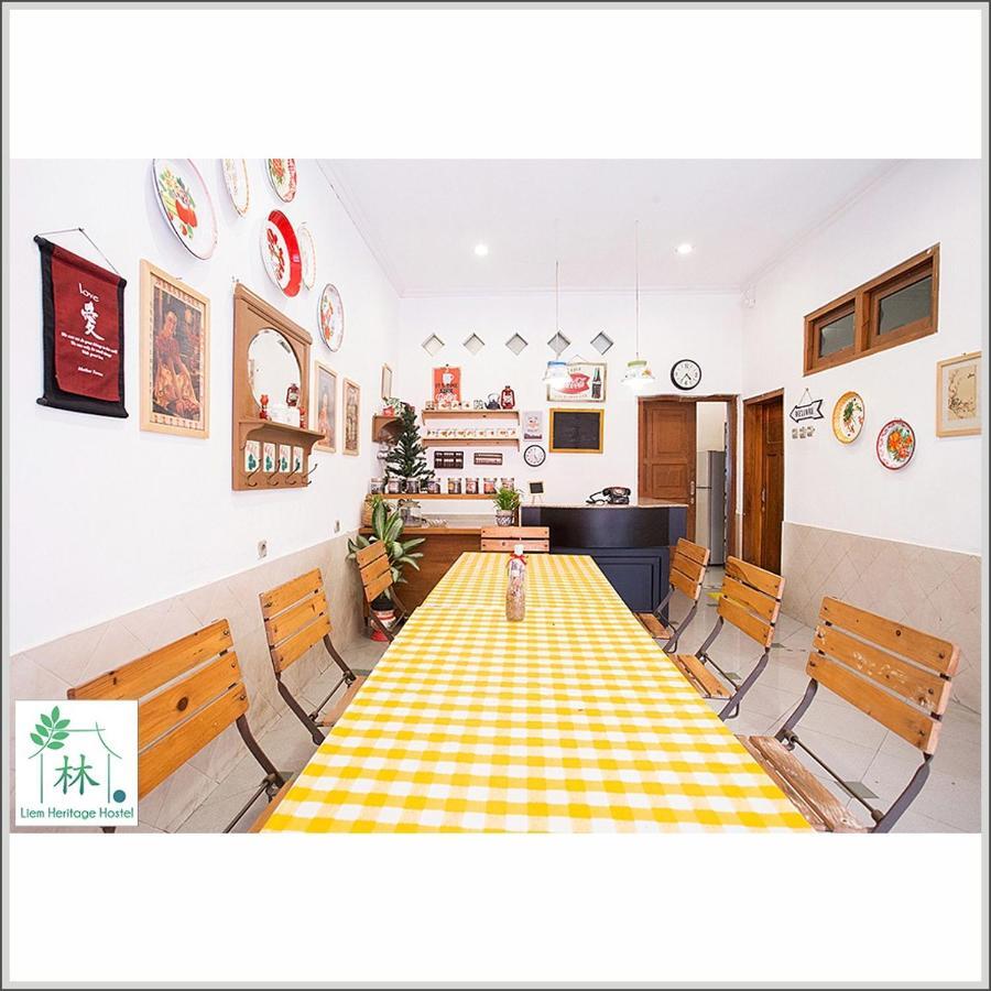 Liem Heritage Hostel Yogyakarta Bagian luar foto
